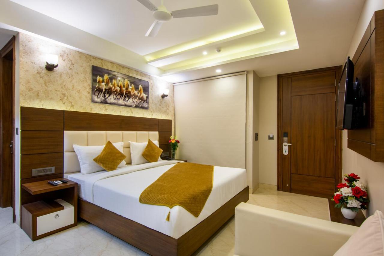 Hotel Le Tresor Neu-Delhi Exterior foto
